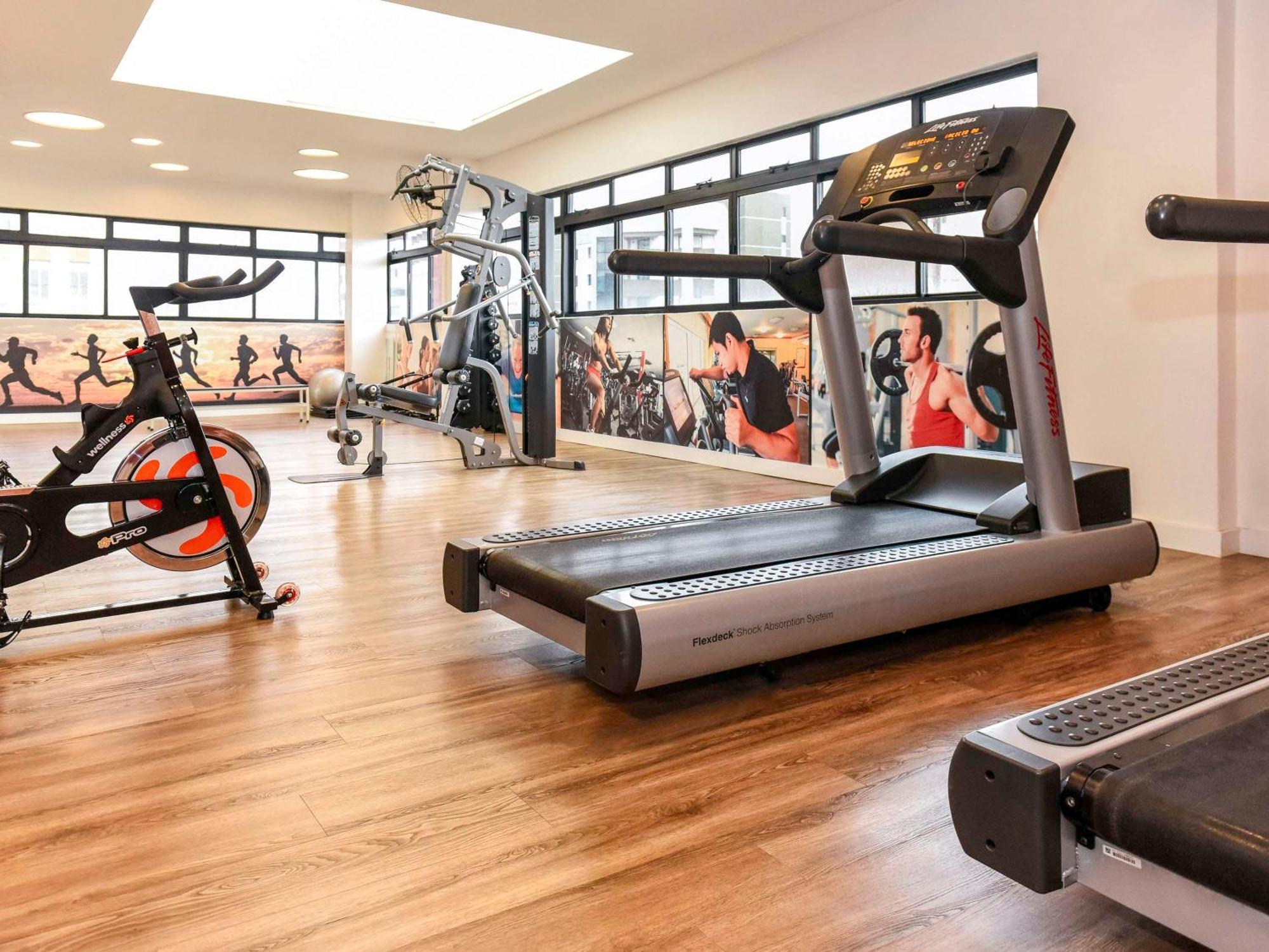 Mercure Curitiba 7 De Setembro מראה חיצוני תמונה